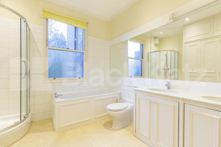 Terraced Family Home  Rawlings Street, Chelsea